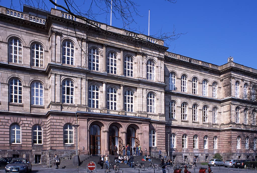Aachen Teknik Üniversitesi - 4