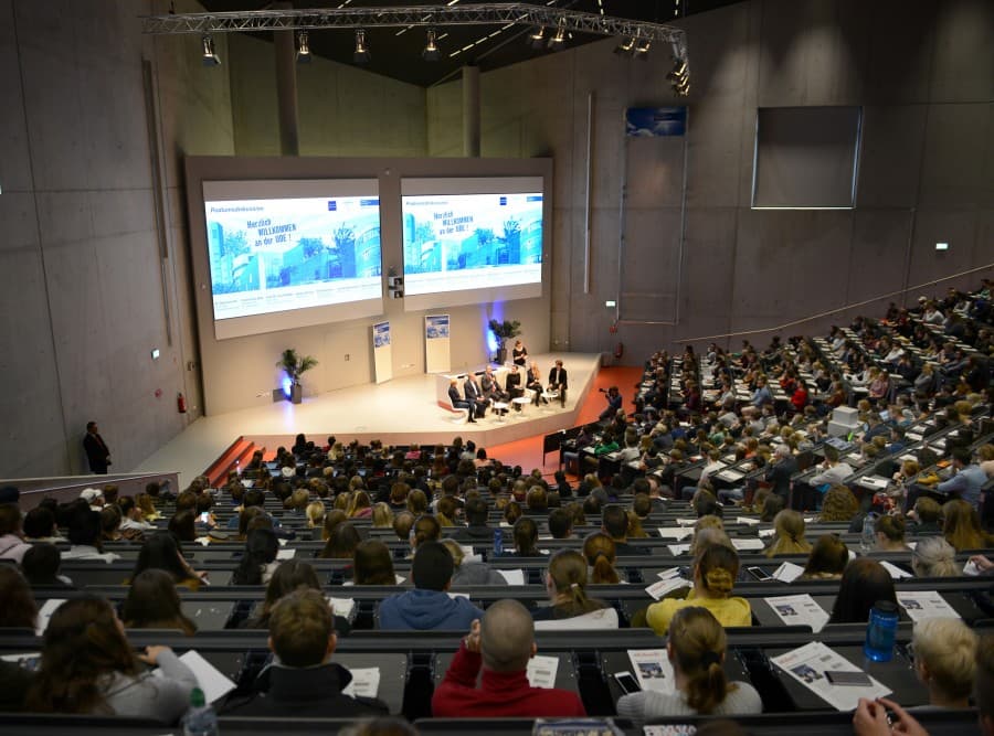 Duisburg Essen Üniversitesi - 1